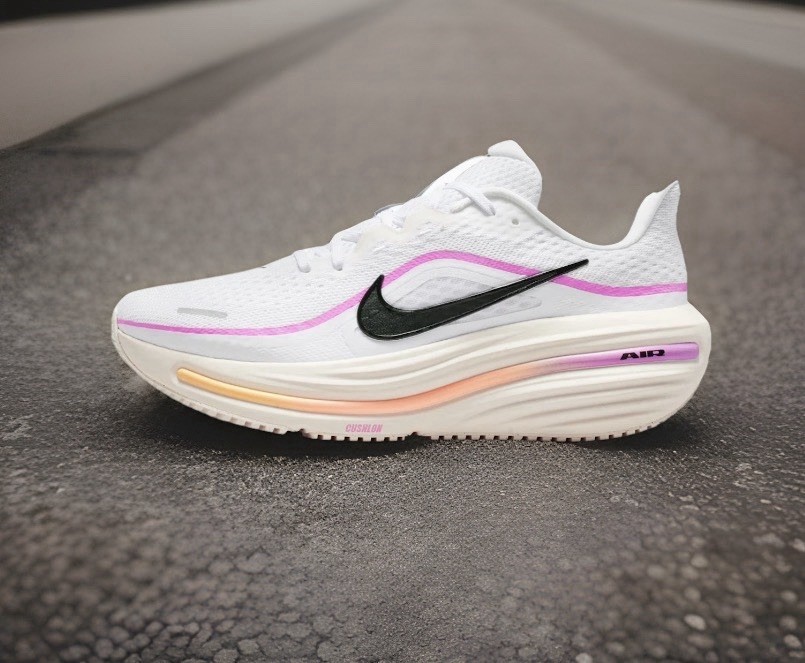 Women's Nike Winflo 12 Running Shoe-White/Light Magenta/Chalk