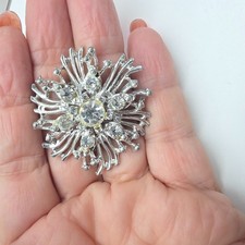Clear Rhinestone Silver Tone Metal Star Spray Brooch Vintage