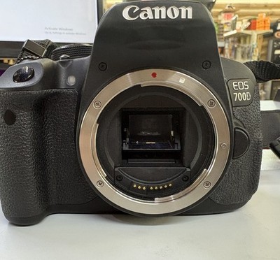 Canon EOS 700D DSLR Camera 
