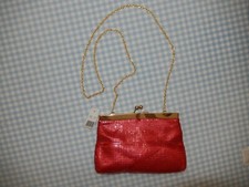 NEW METAL SHINY RED SHOULDER EVENING BAG BY LA REGALE - GIFT BOX INCLUDED 