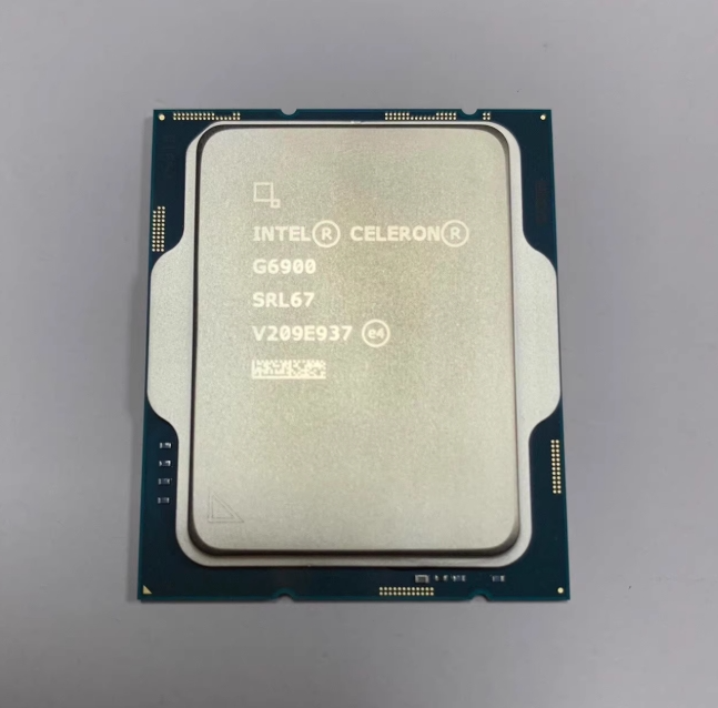 Intel Celeron G6900 Processor (3.4GHz LGA 1700 Dual-Core) - SRL67