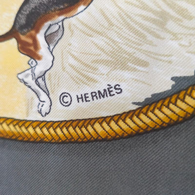 HERMES エルメス カレ90 LE LAISSER COURRE Hermes LE LAISSER COURRE Carre 90 Silk 100% Scarf Gray | eBay