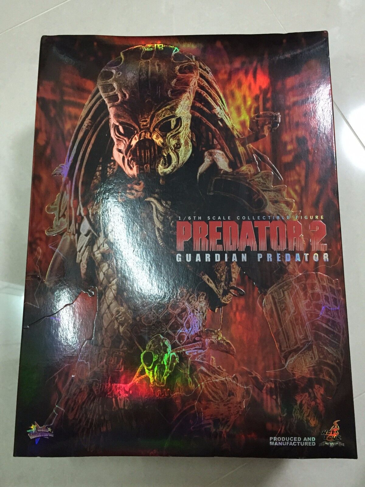 Hot Toys MMS 126 Predators Guardian Predator 2 14 inch Action Figure NEW