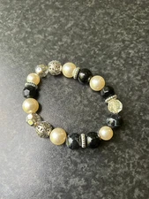Beaded Expandable Bangle - Black, Pearl Effect and Filigree Silver Effect Beads