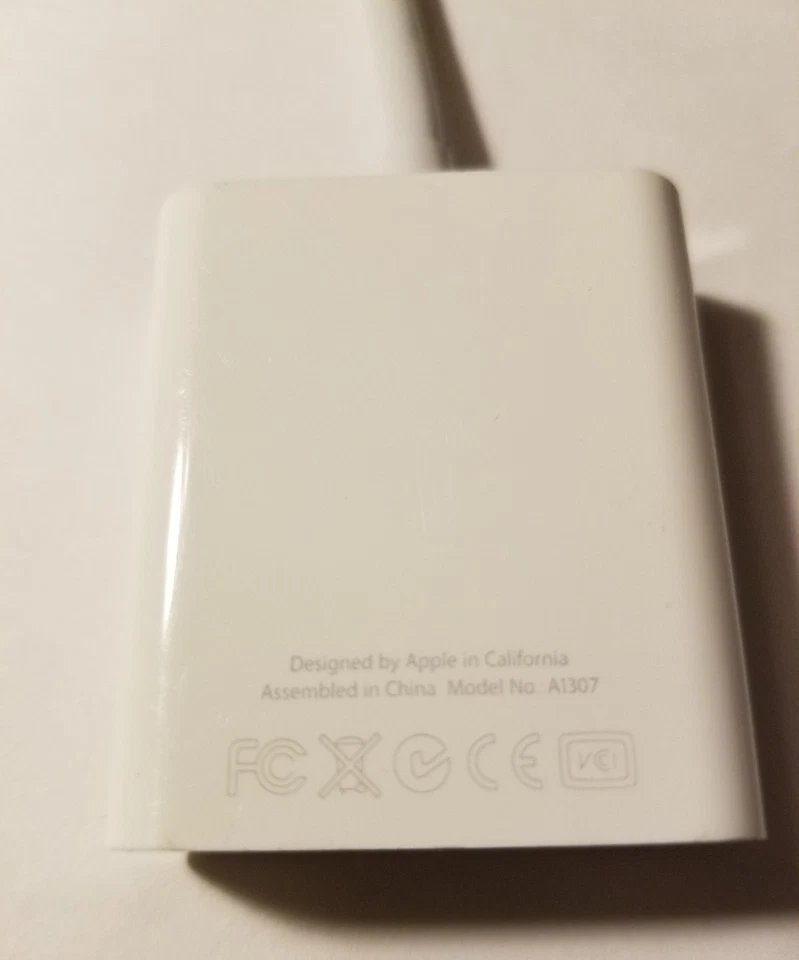 Genuine Apple Mini DisplayPort To VGA Adapter Cable A1307 Microsoft Surface Dell - Image 2 of 4