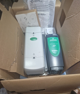 Emerson  Control Techniques Unidrive SP  SP3402 18.5/22.0kW  0-480V Neu New