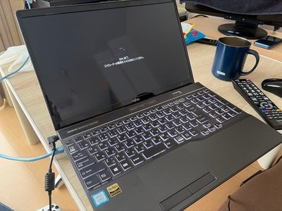 Fujitsu LIFEBOOK AH53/C2 Core i7 8550U 8GB SSD 480GB 15,6'' DVD Win11 Home