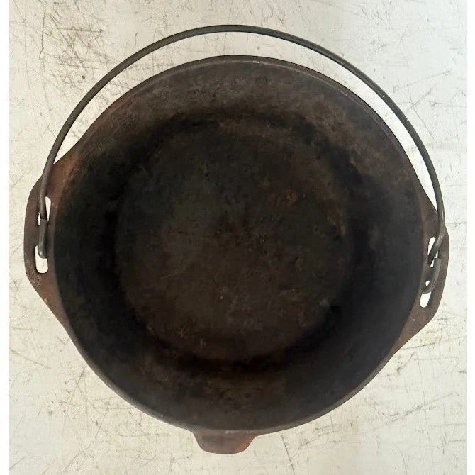 Vintage DO 00 Cast Iron Dutch Oven Pot With Bail Handle No Lid Size 8
Opens in a new window or tab