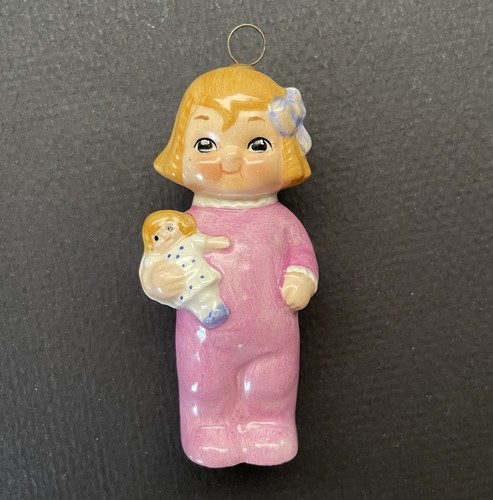 Vintage Dolly Dingle Weihnachtsschmuck kleines blondes Mädchen Puppe Keramik - Bild 1 von 4