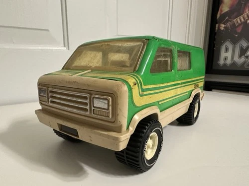 Vintage Tonka Pressed Steel 1970's Green And Yellow Van Made USA 9”