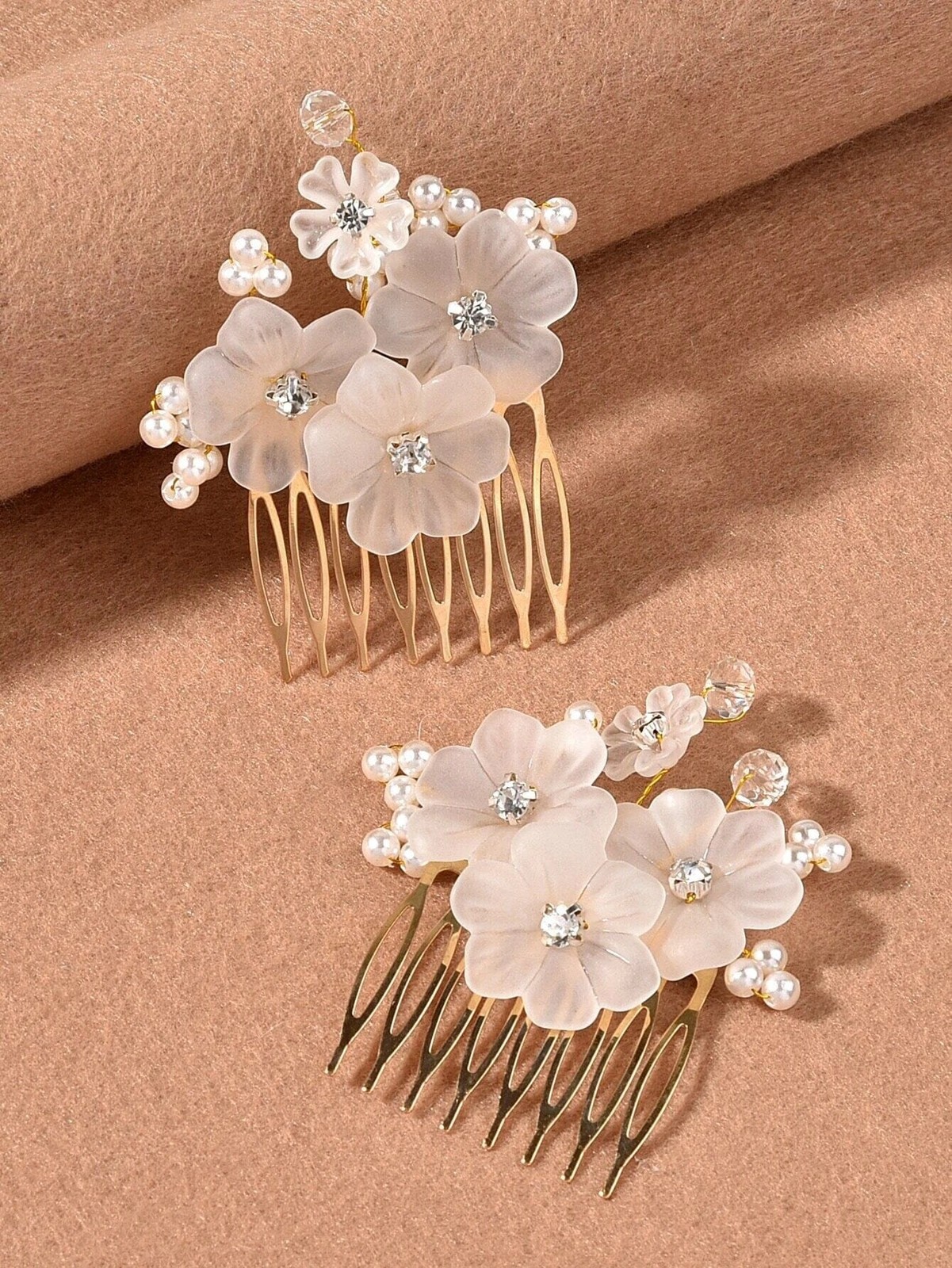 Beautiful Stylish Bridal White Flower 2 PC Hair Comb Set