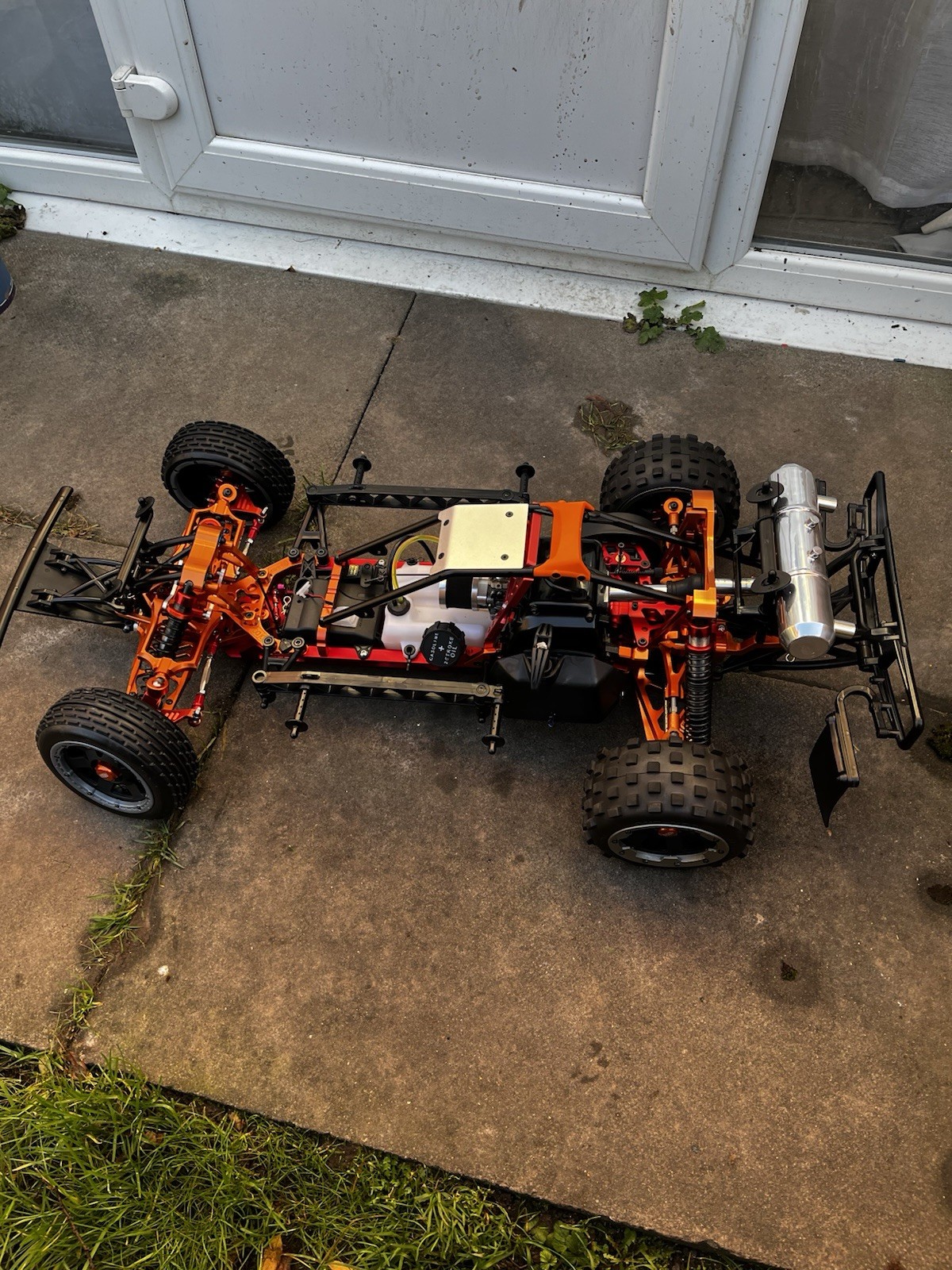 Picture 1 of 4