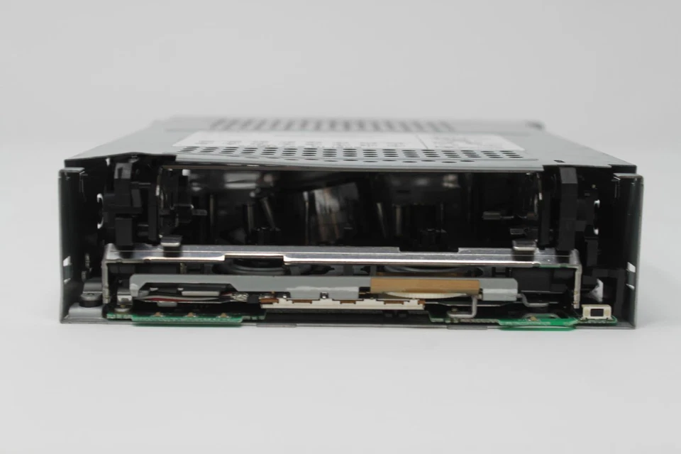 VXA-2 80/160GB INTERNAL LVD/SE TAPE DRIVE - Image 3 of 4