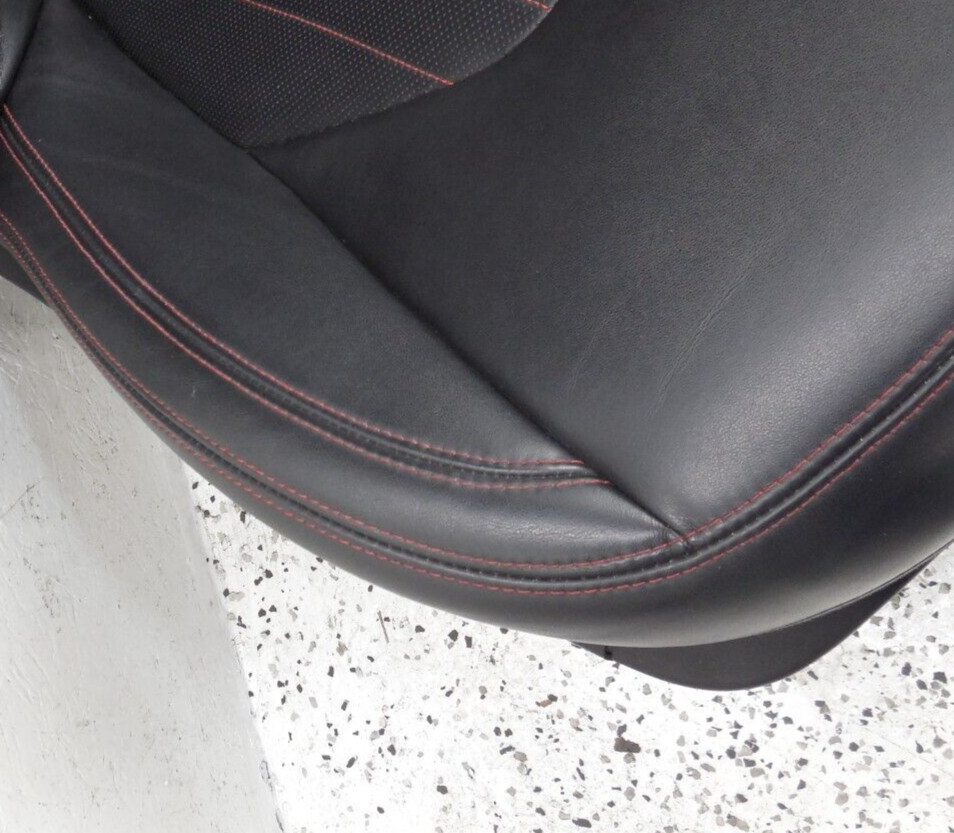 2017 17 Maserati Levante Front Seat Passenger Right OEM Black Red Stitching