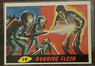 値下げ。3本まとめ買いMARS BURN THE BARREL700ml 43% Original 1962 Topps Mars Attacks #19 Burning Flesh EXMT-NM Very