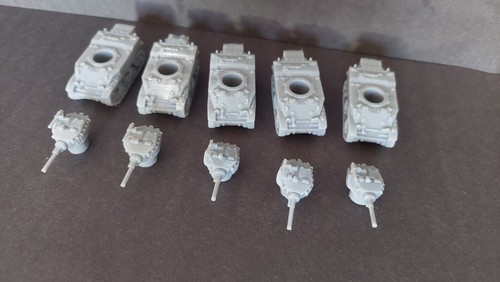 HO Scale US M5 Stuart Late light tank Platoon X5 lot 1/87th Scale - Picture 4 of 8