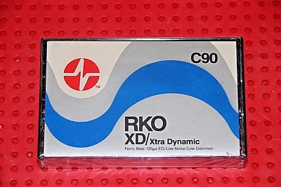 RKO  XD  XTRA DYNAMIC     90    BLANK CASSETTE TAPE  (1)     (SEALED)