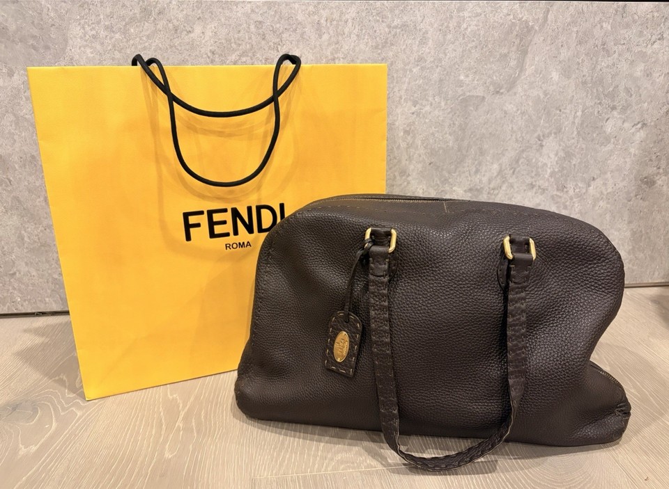 FENDI Selleria Brown Leather Zip Shoulder Bag Gold Hardware Stitching