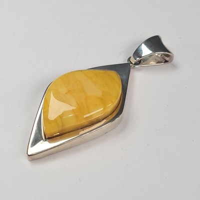 925 Sterling Silver Butterscotch Baltic Amber Geometric Marquise Pendant