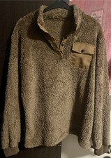 Teddyfell Pullover XL Farbe Braun 100% Polyester Zum Knöpfen Vom Brust Bis Hals