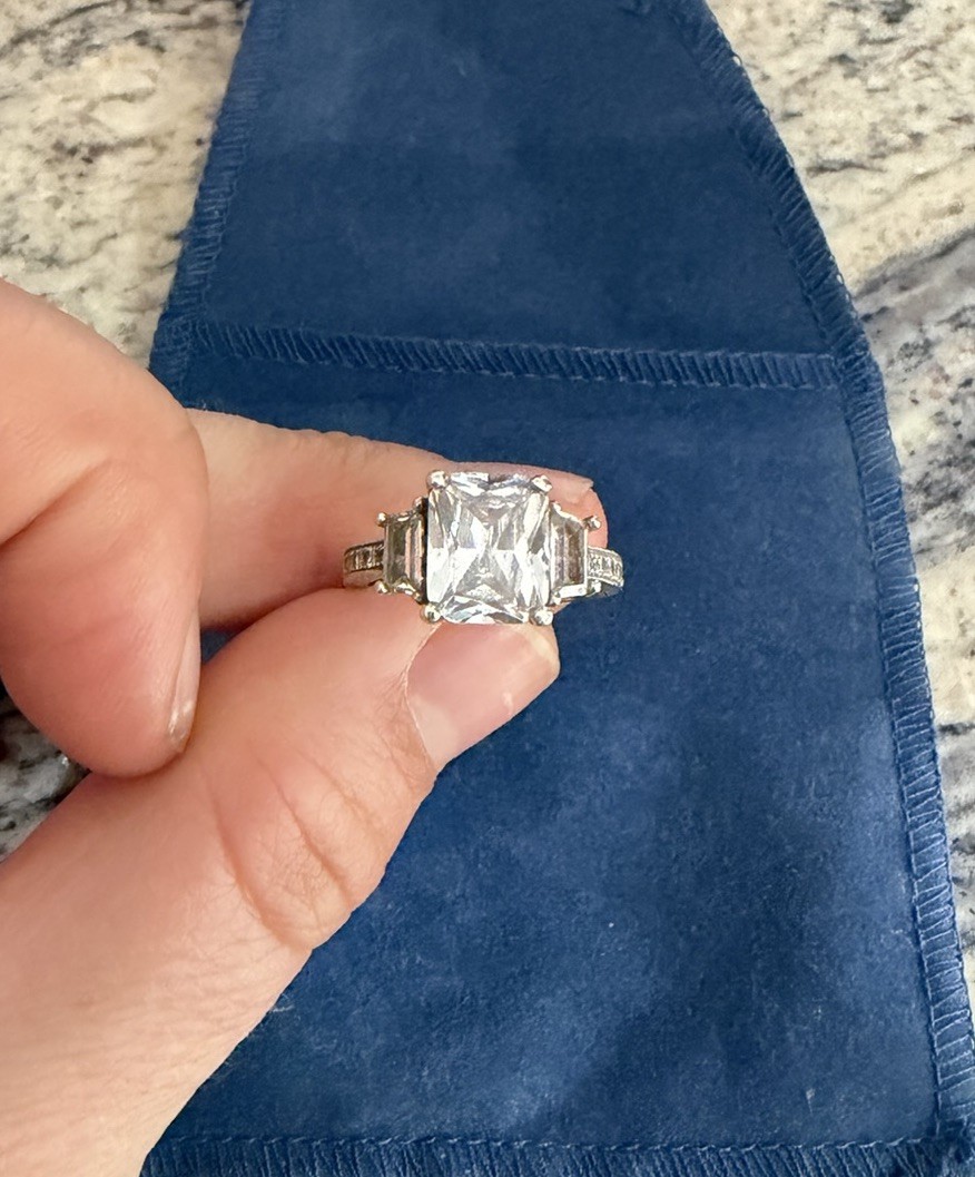 925 Sterling Silver Large Emerald Cut Clear Stone Ring Vintage Size 7.5