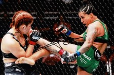 Puja Tomar ' The Cyclone' Strawweight UFC MMA Fighter Signed 12x8 Photo + COA