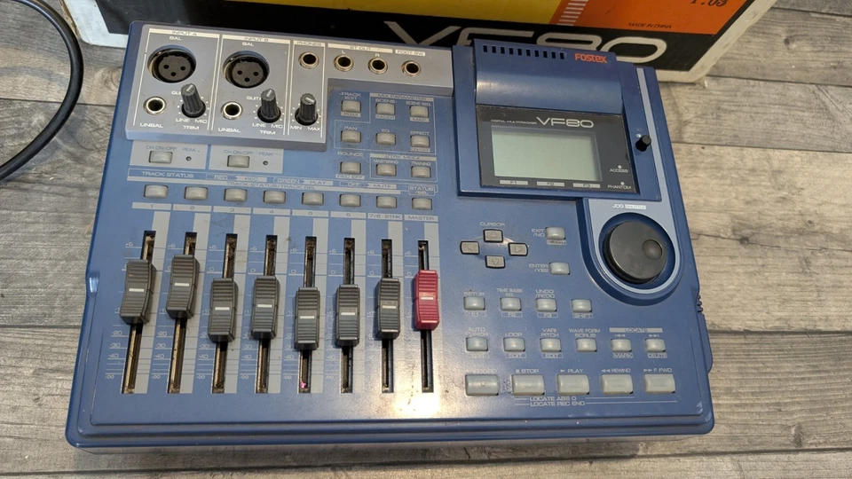 Fostex VF80 Digital Recorder ( without CD Burner ) boxed 8 track recorder - Image 2 of 4