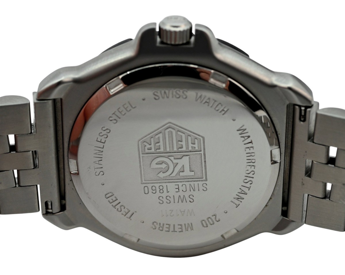 Tag Heuer 35mm Men's Formula 1 Red/ Black/ Luminous F1 494/3 Watch