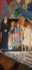 LARGE 1960'S VINTAGE BARBIE LOT  MATTEL DOLLS,CASES, & ACCESSORIES