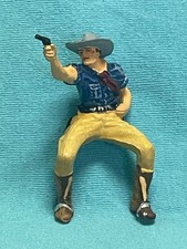 MOUNTED COWBOY Shooting Gun Old Western, 51mm 1:32 Vintage 1960s Plastic Germany
