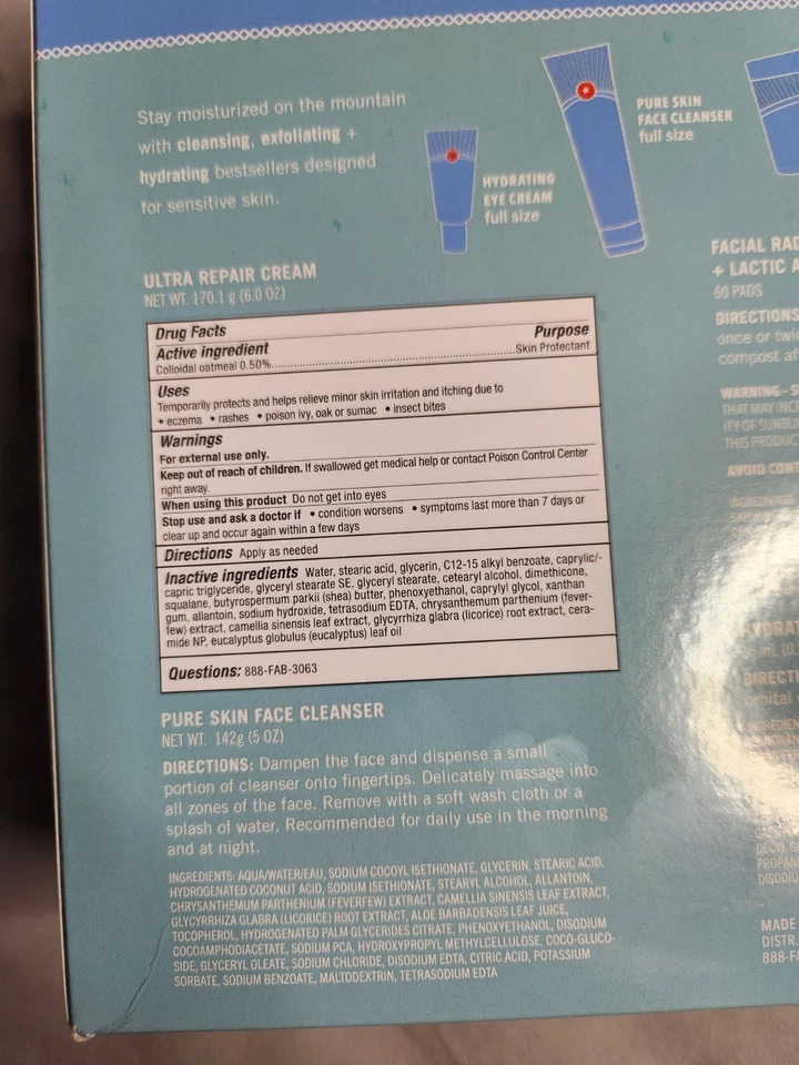 Набор из 4 увлажняющих кремов и очищающих средств First Aid Beauty Moisturized On The Mountain запечатанный - Изображение 3 из 4