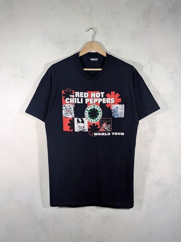 Vintage Red Hot Chili Peppers 2003 T-shirt, $145