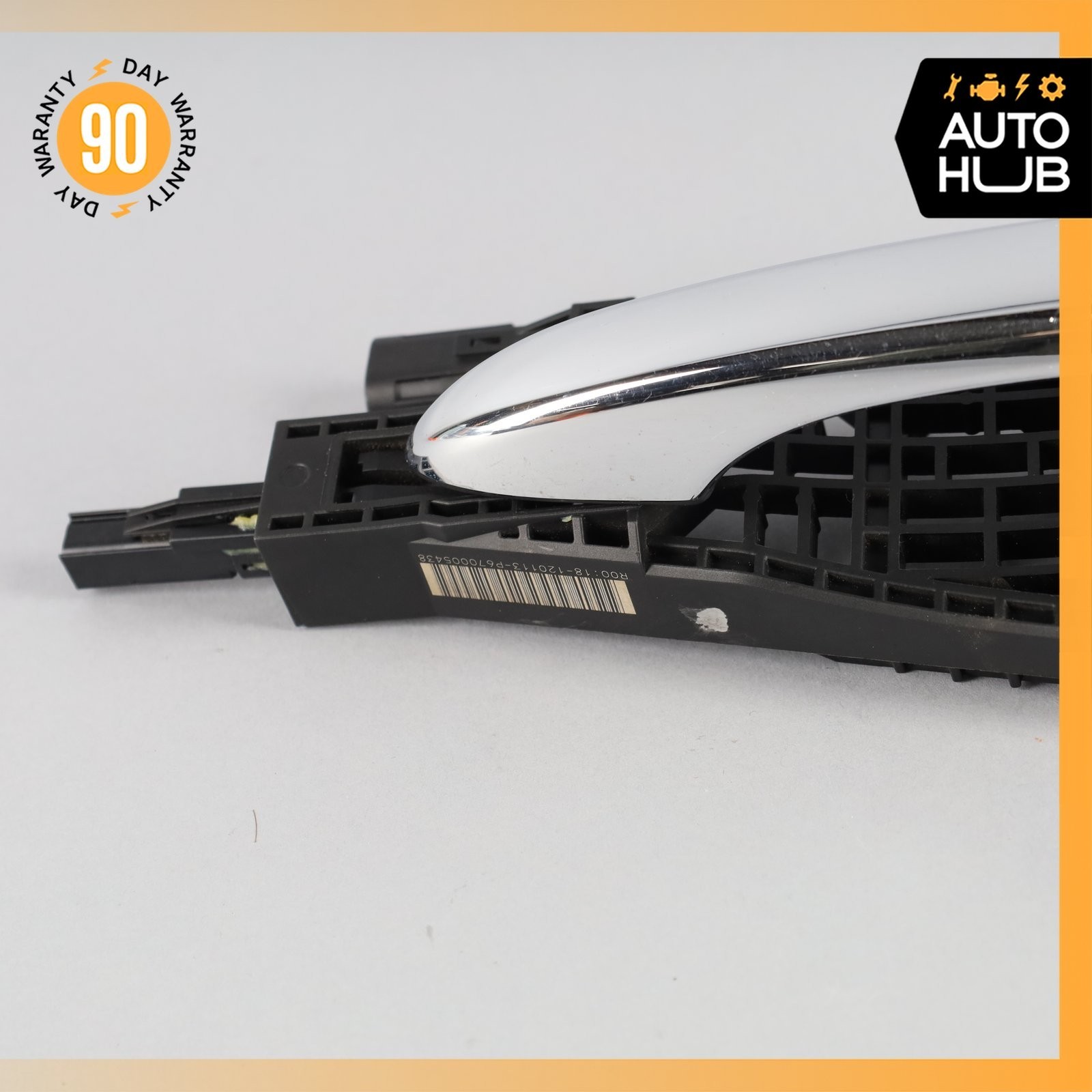 14-21 Maserati Ghibli M157 Front Right Passenger Side Exterior Door Handle OEM