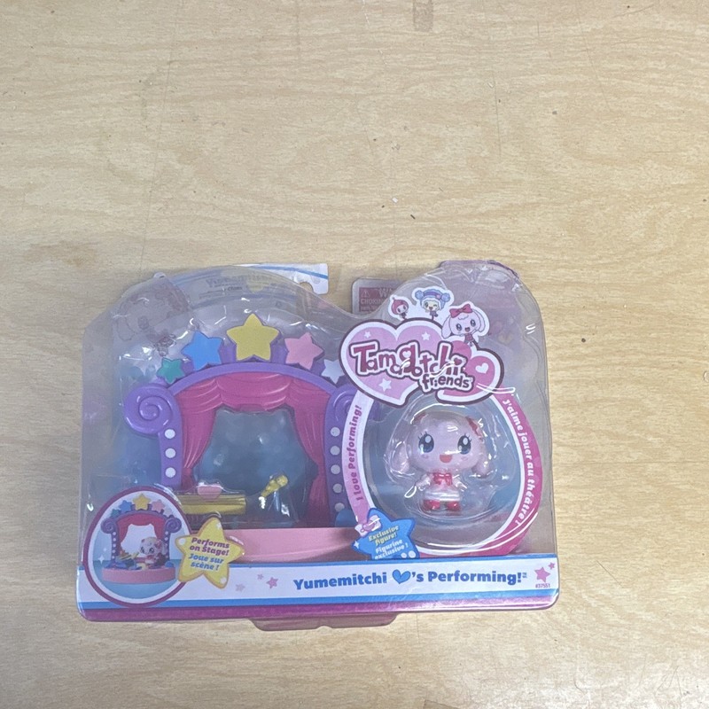 Bandai Tamagotchi Friends Yumemitchi Performing Figure Playset 87371