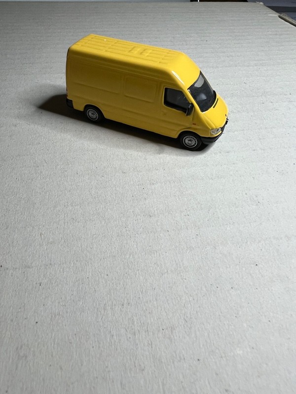 HO Delivery Van