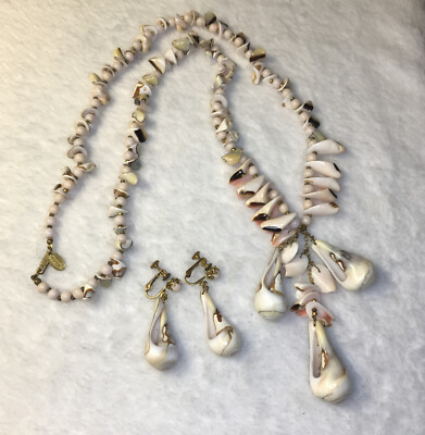 Vintage Miriam Haskell Pearls & Seashells Necklace & Earrings Set CollectJewelry