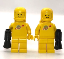 2) Lego Classic Space Minifigure Yellow 1980's Astronaut Lot of 2 Benny's Squad