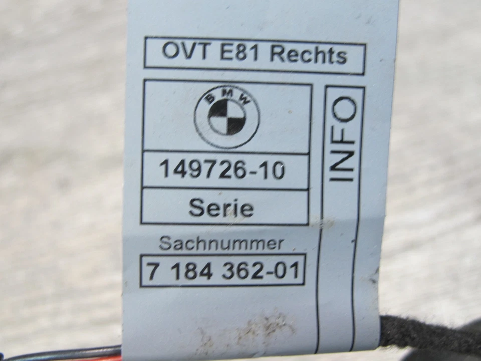 08-13 BMW E88 135I CONVERT FRONT RIGHT PASS DOOR EXTERIOR HANDLE W KEYLESS OEM - Image 4 of 4