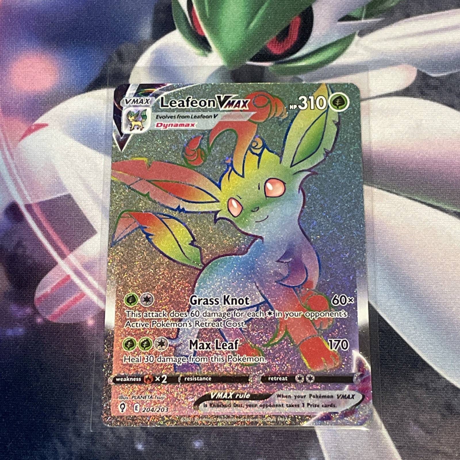 Leafeon VMAX (Secret) 204/203 SWSH07: Evolving Skies Holo NM