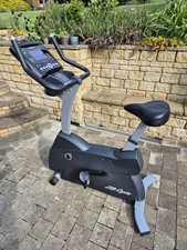 Life Fitness C3 Upright Cycle with Go Console Exercise Bike for Gym and Health