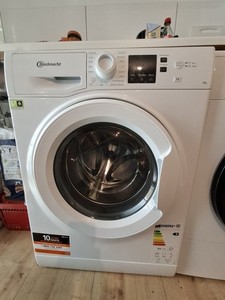 Bauknecht Waschmaschine – Top Zustand – Erst 3 Jahre – 7 Jahre Motor-Garantie