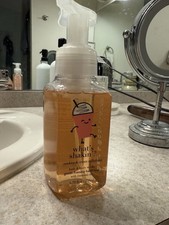 Bath  Body Works Gentle Foaming Hand Soap 8.75 oz / 259 mL NEW 