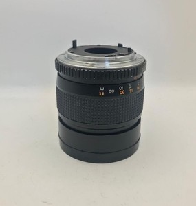 Yashica ML 42-75mm F3.5-4.5 Manual Focus Zoom Lens for Contax/ Yashica