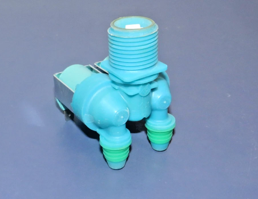 Samsung Washer WA45T3200: Water Inlet Valve (DC62-00311F) (P8827) - Image 3 of 4