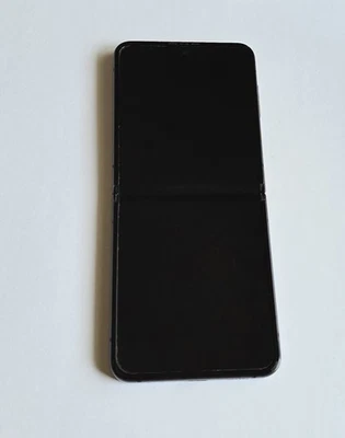 Samsung Galaxy Z Flip 4 128go - Photo 1/4