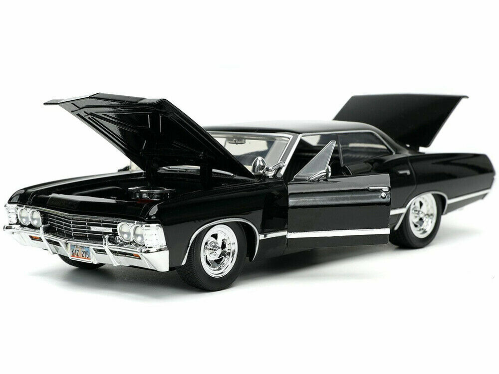 JADA 1:24 1967 CHEVROLET IMPALA & DEAN WINCHESTER FIGURE JADA 1:24 1967 CHEVROLET IMPALA & DEAN WINCHESTER FIGURE