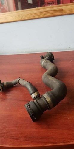 BMW 3er E46 Wasserschlauch Zulaufrohr Thermostat Kühler Half Cut 7520670