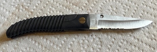 Vintage JAGUAR 3” Liner Lock Blade Pocket Knife Rubber Handle Plain Serrated - Picture 4 of 8