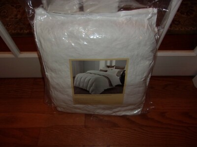 NIP Bluestone White 100% Cotton Feather Down Full/Queen Bedding Comforter