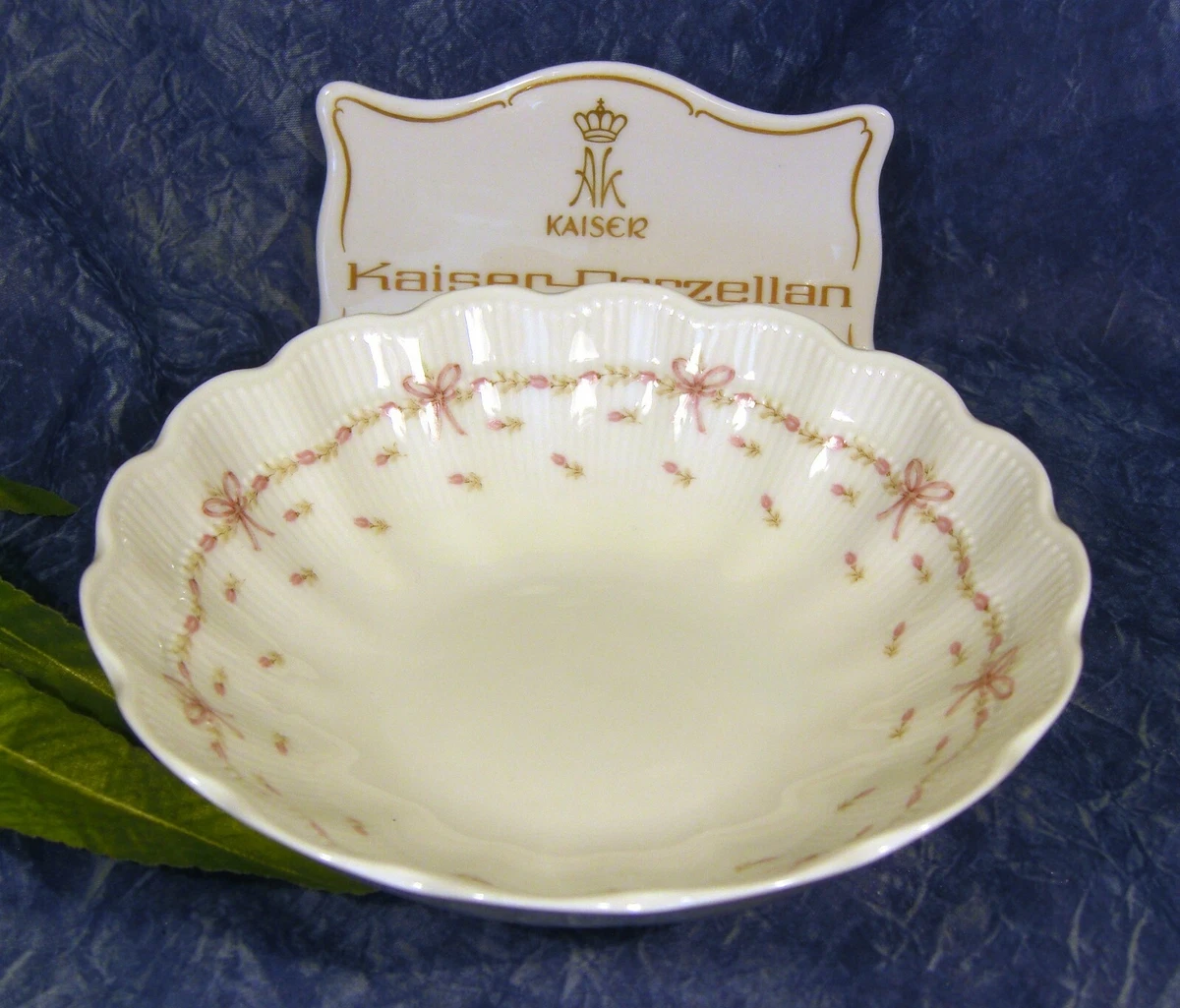 Kaiser Porzellan - Romantica BORDEAUX - 1 Kompottschale 15,5 cm